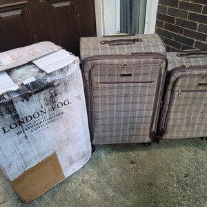 LONDON FOG UNDER SEAT & CARRY ON TRAVEL LUGGAGE 26” & 29" - 2 BAGS